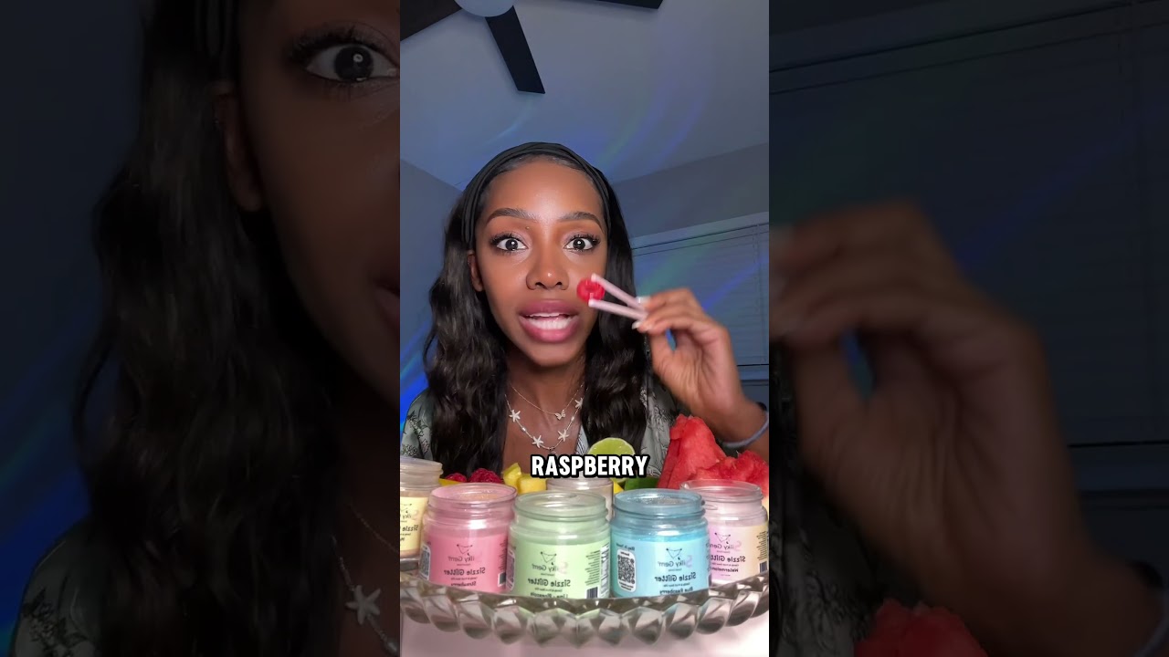 Trying the Sizzle Glitter with fruits! 🍉🍎