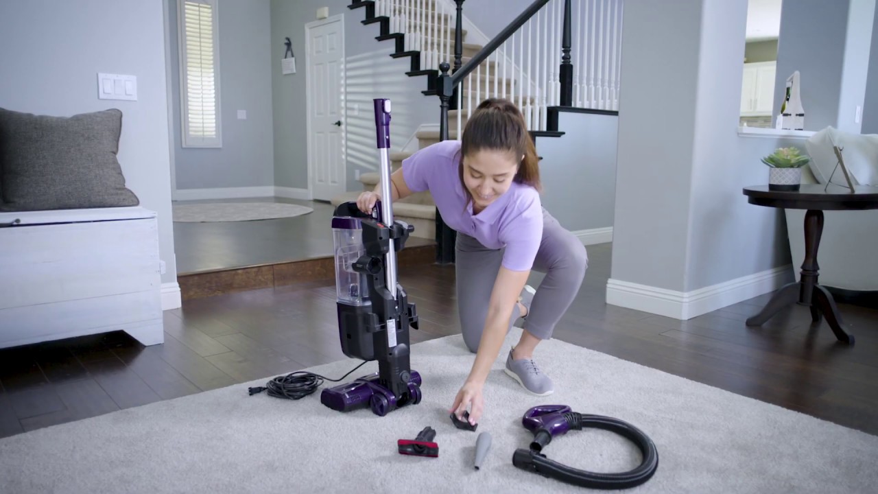 How to assemble your Shark Navigator® Swivel Pro Complete Upright Vacuum